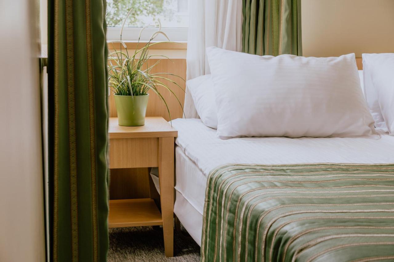Hotel Vita Self Check In Druskininkai Ngoại thất bức ảnh