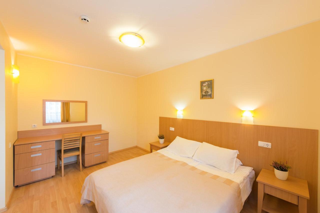 Hotel Vita Self Check In Druskininkai Ngoại thất bức ảnh